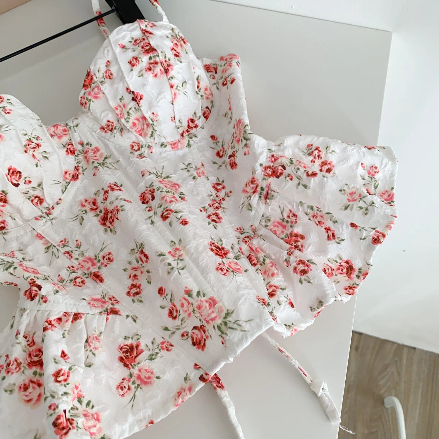 Sweet Spicy Floral Print Crop Top Women's Summer Pure Desire Versatile Bell Bottom Sleeveless Vest Belted Waist Halter Neck