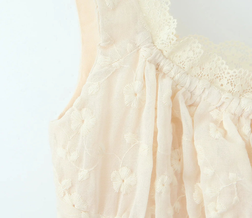 2024 Apricot Spliced Lace Bow Ruched Chest Embroidery Sexy Corset Women Summer Tank Tops Pleated Slim Through Buttons Crop Top