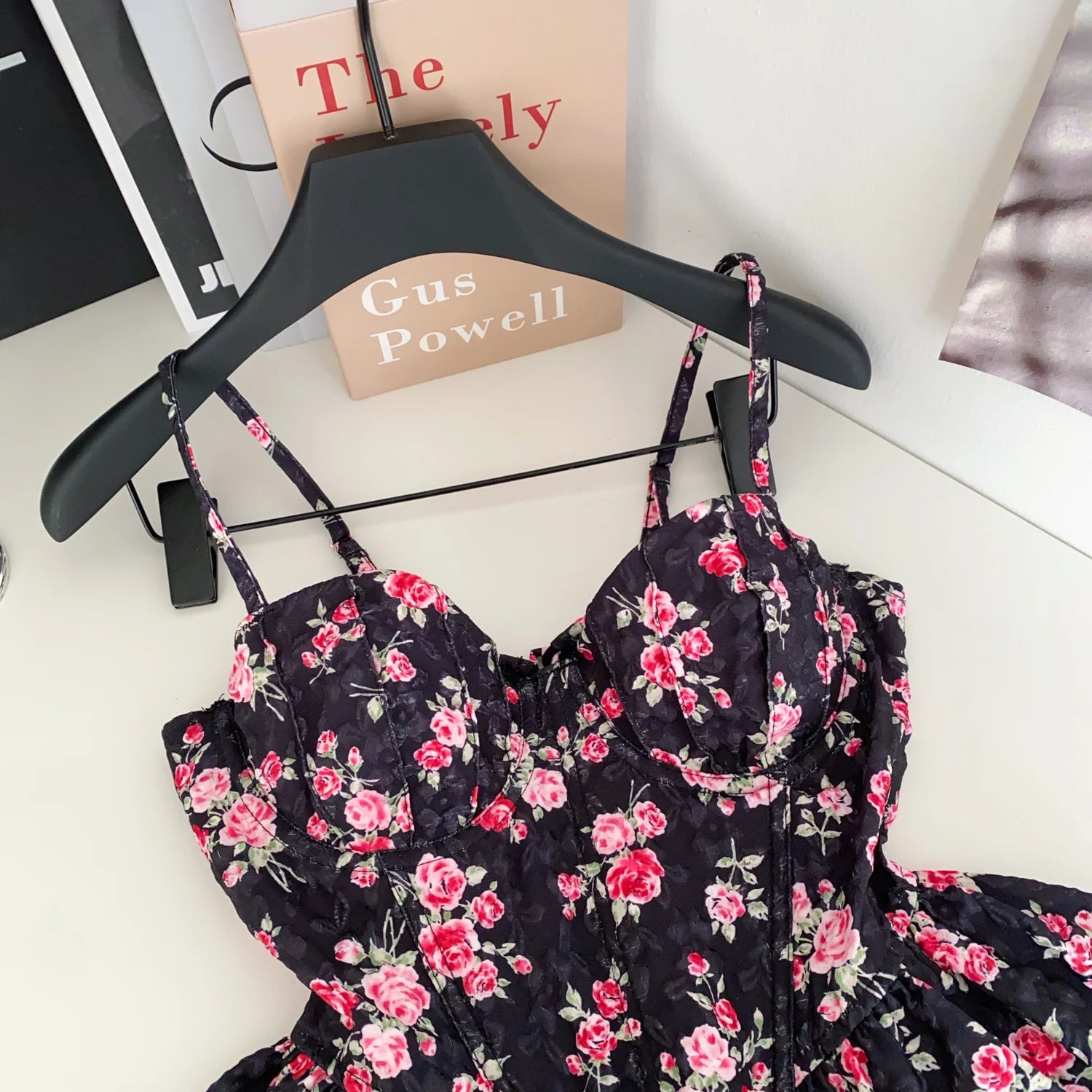 Sweet Spicy Floral Print Crop Top Women's Summer Pure Desire Versatile Bell Bottom Sleeveless Vest Belted Waist Halter Neck