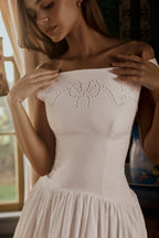 Chic Vintage White Boat Neck Dress Embroidered Cap Sleeve Cutwork Hem High Waist Flowy A-line Gown 2026 New Evening Party Outfit