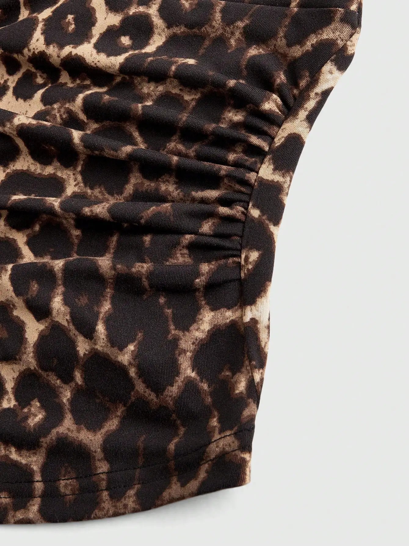 European and American spring, summer and autumn hot-selling leopard print casual large size neck vest