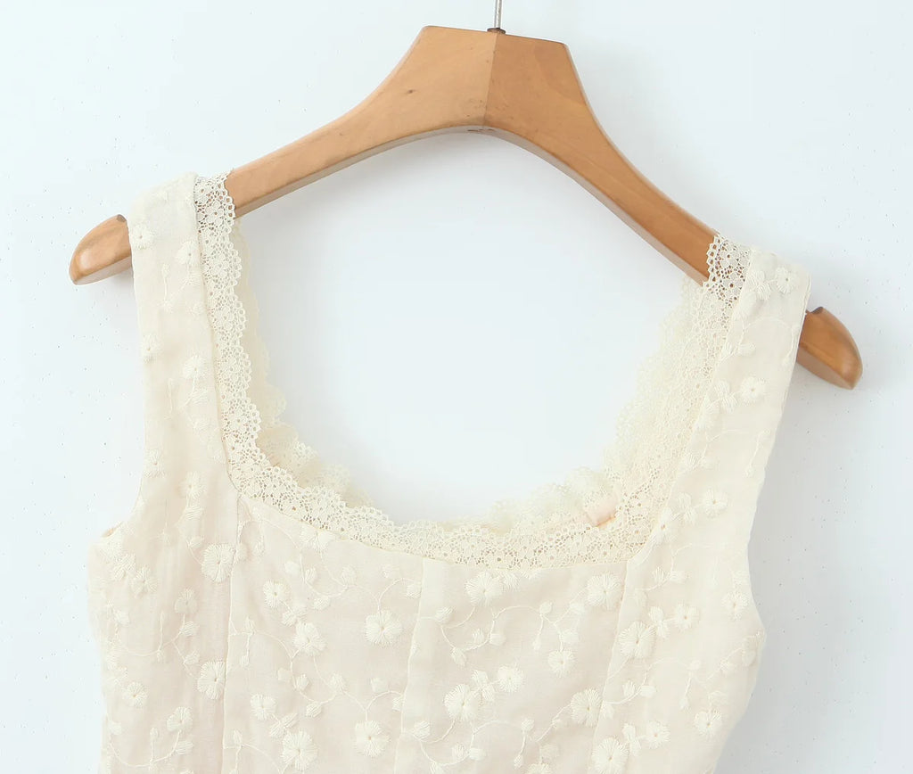 2024 Apricot Spliced Lace Bow Ruched Chest Embroidery Sexy Corset Women Summer Tank Tops Pleated Slim Through Buttons Crop Top